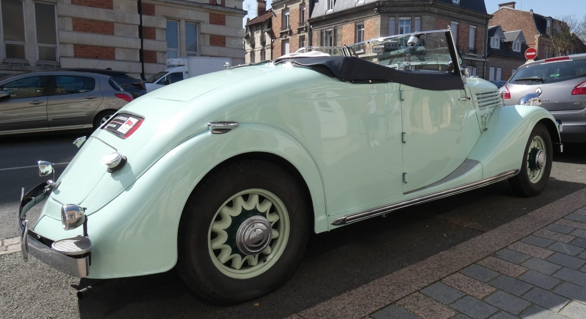 Renault Primaquatre — 23